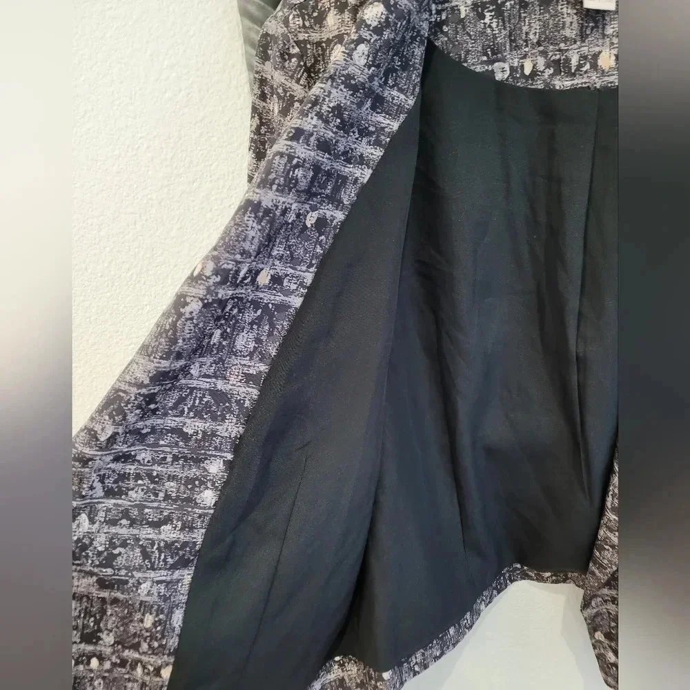 Forever 21 Abstract Cropped Open Front Blazer Jacket